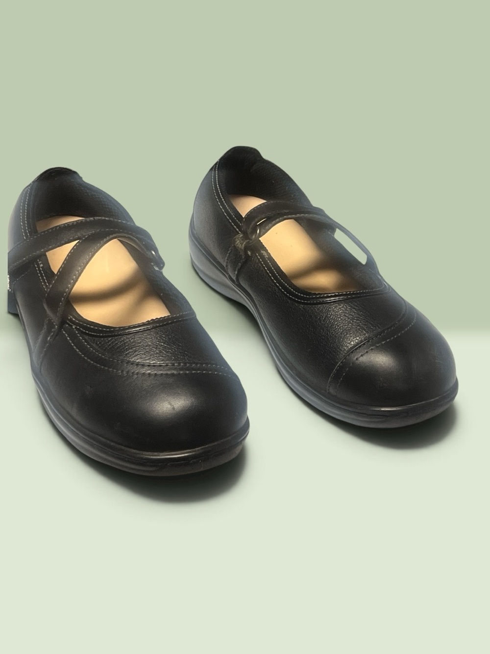 Orthofeet Celina Black Leather Mary Jane Size 8.5 Wide GUC!